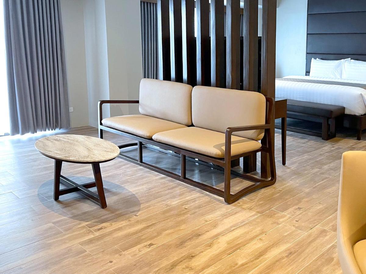 Hotel Canyon & Boracay